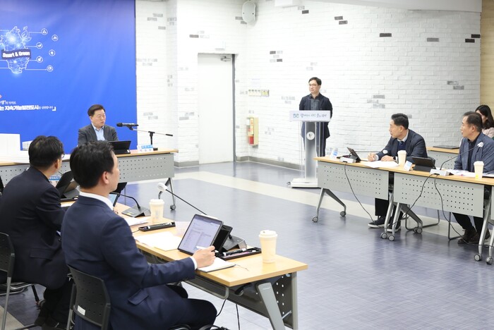 [로컬라이프] 광명시, 수영장 품은 ...